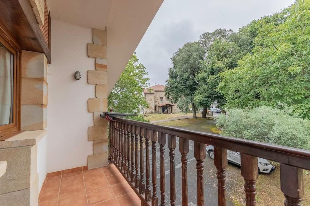 Caserío entre Bilbao y Urdaibai Morga Exterior foto